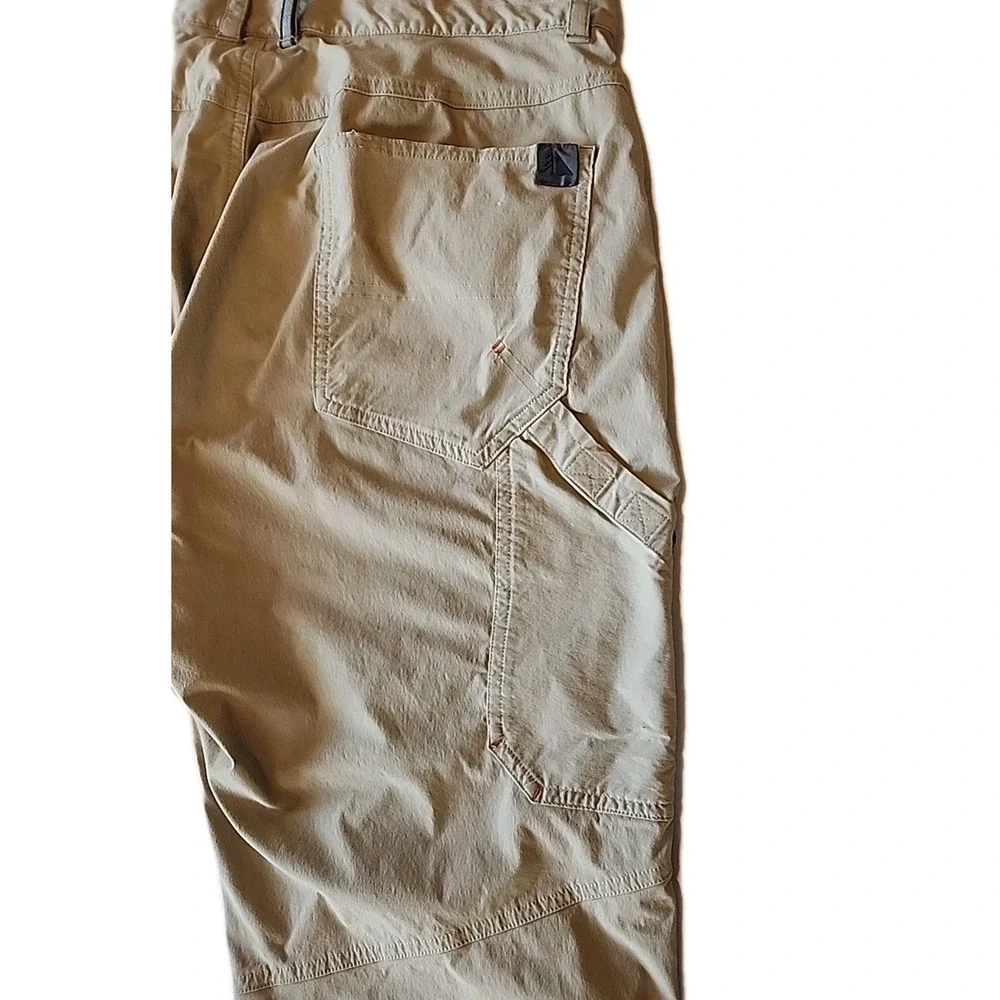 LL Bean Mens Cresta Cargo Hiking‎ Pants 34x30 Water Resistant Lightweight Beige